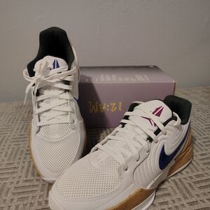 Nike White and Blue Athletic Shoes with Gold Details